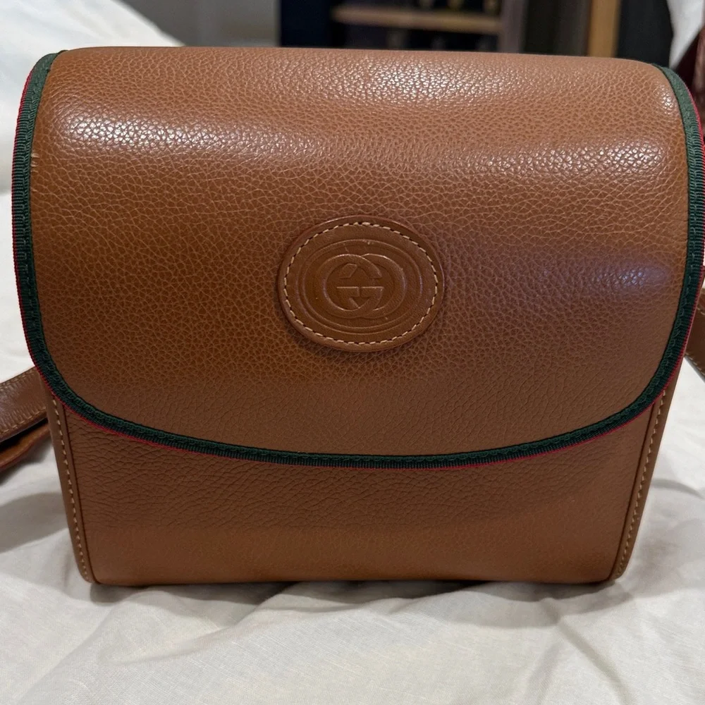 Gucci vintage crossbody camera bag - Picture 1 of 9